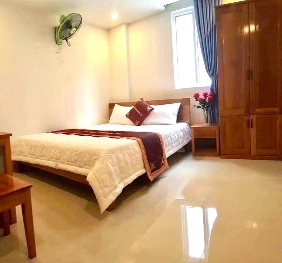 Hoa Anh Dao Hotel Da Nang Exteriör bild